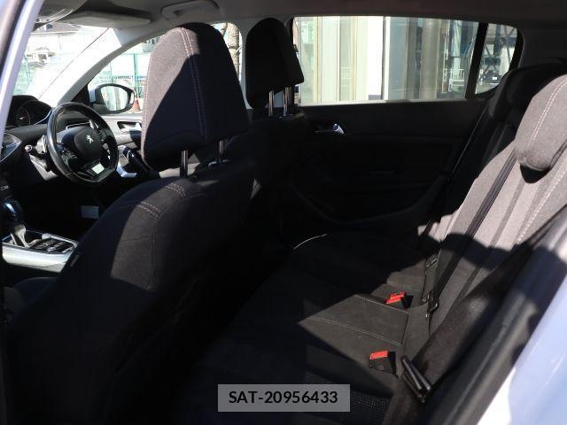 Peugeot 308 2017-07 1474207-7
