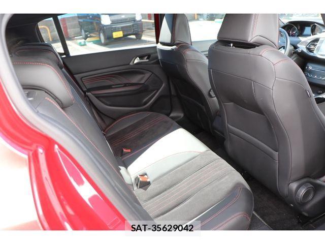 Peugeot 308 2017-11 1474208-10