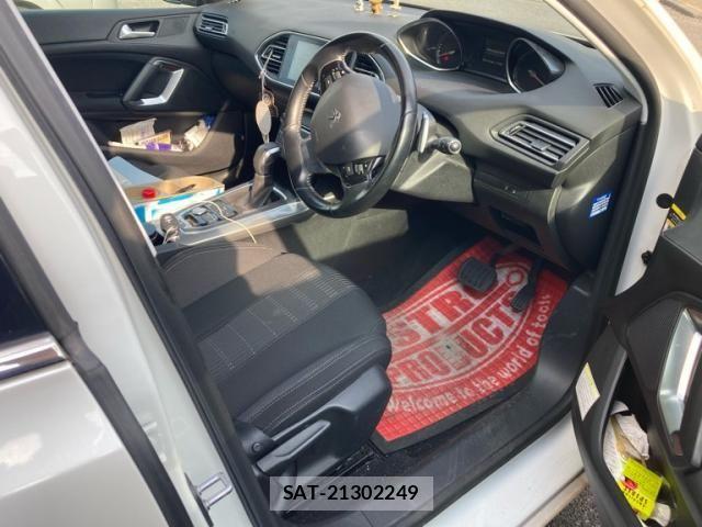 Peugeot 308 2016-12 1626748-11