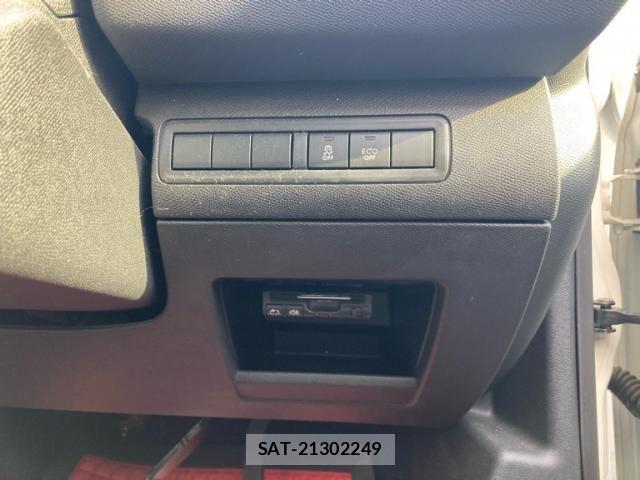 Peugeot 308 2016-12 1626748-14