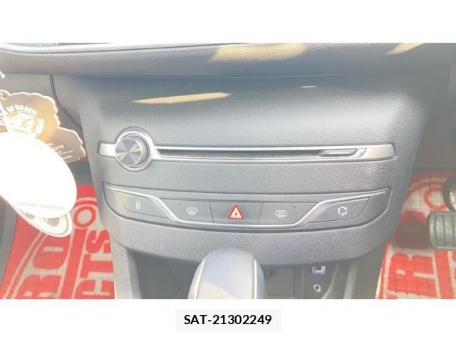 Peugeot 308 2016-12 1626748-19