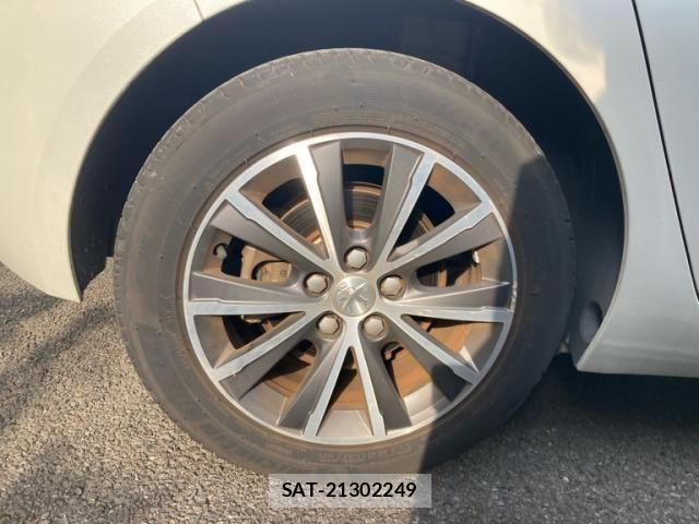 Peugeot 308 2016-12 1626748-6