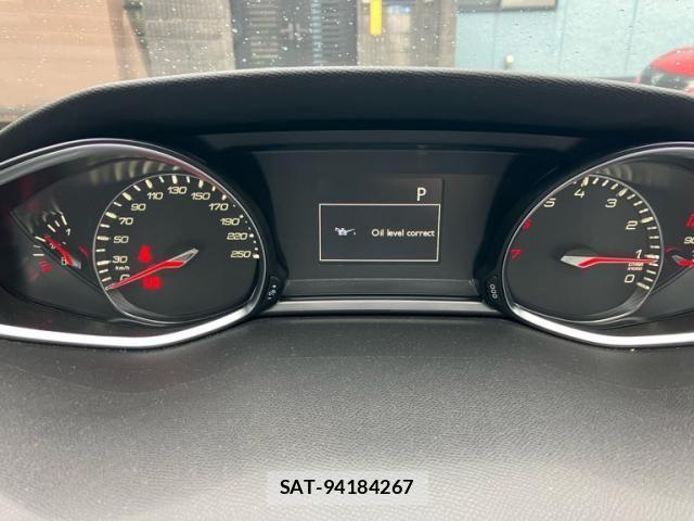 Peugeot 308 2017-02 1663099-14