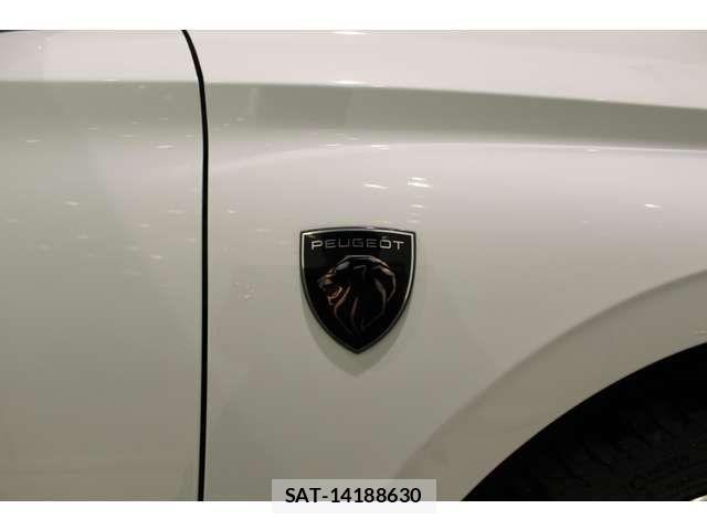 Peugeot 308 2025-09 2352504-11
