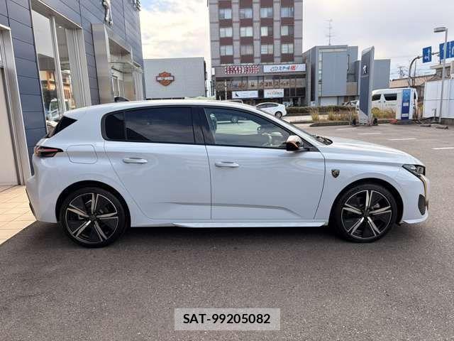Peugeot 308 2025-09 3383309-10