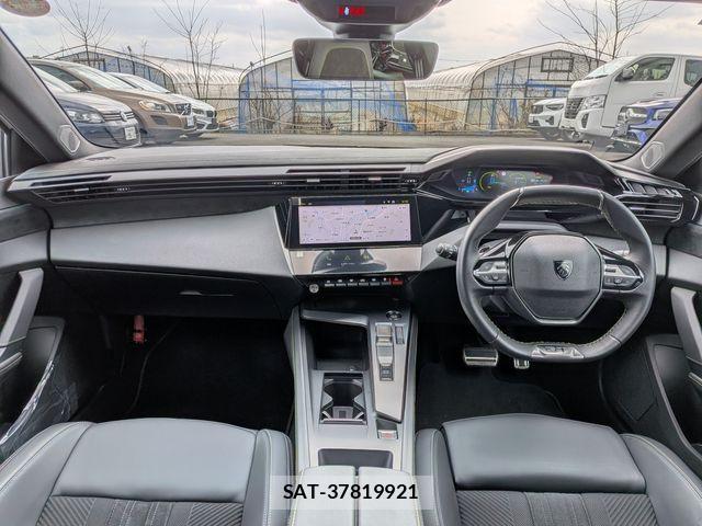 Peugeot 308 2025-03 3908768-1
