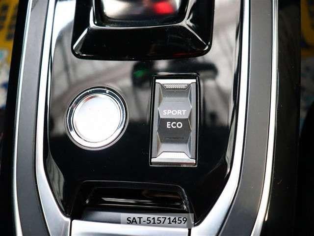 Peugeot 308 2019-11 4976598-17