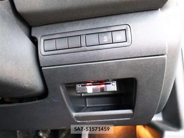 Peugeot 308 2019-11 4976598-23