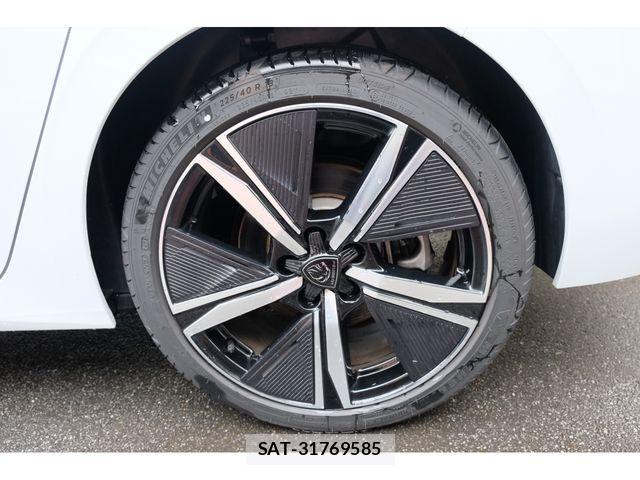 Peugeot 308 2025-01 6015945-22