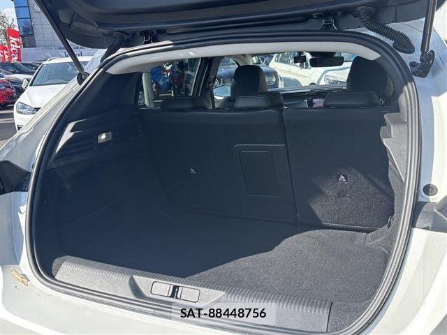 Peugeot 308 2023-05 6614093-13