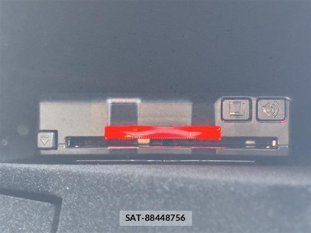 Peugeot 308 2023-05 6614093-20