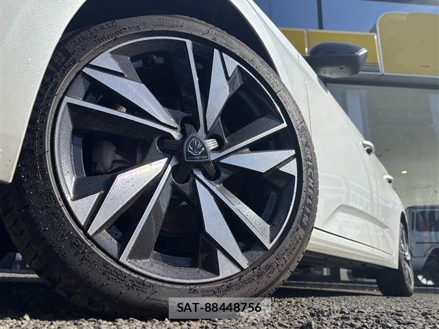 Peugeot 308 2023-05 6614093-8