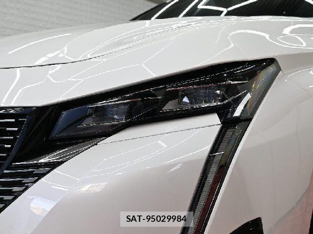 Peugeot 308 2023-11 6673117-18