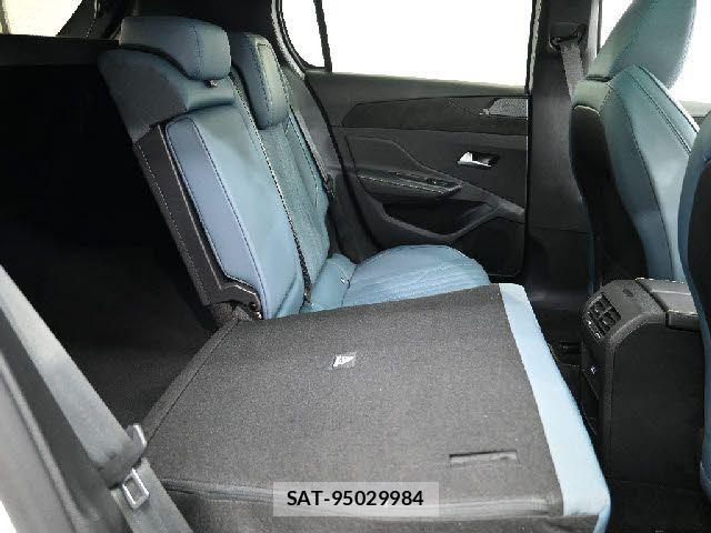Peugeot 308 2023-11 6673117-27