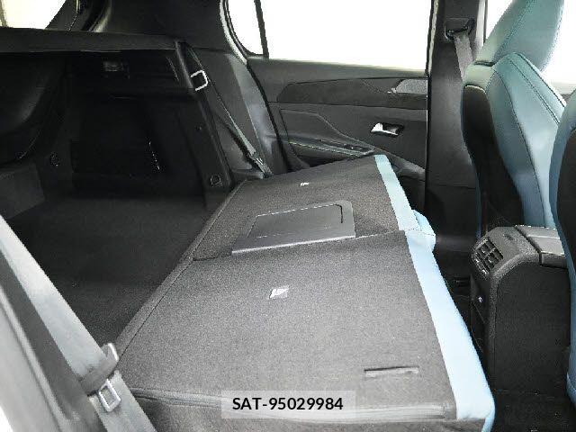 Peugeot 308 2023-11 6673117-28