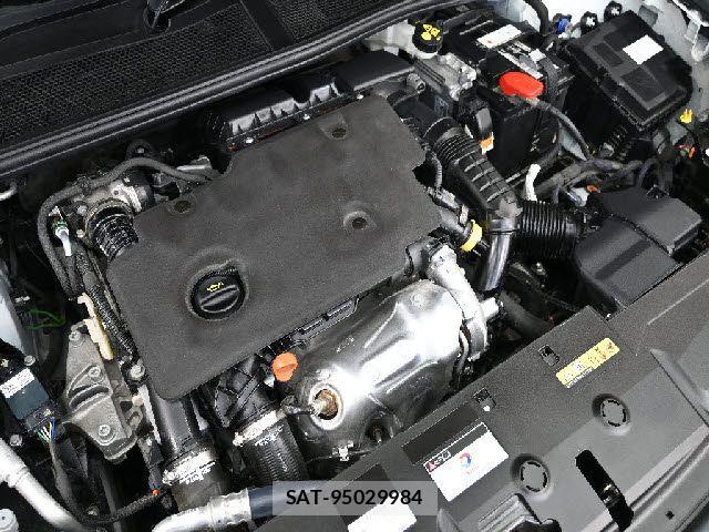 Peugeot 308 2023-11 6673117-6