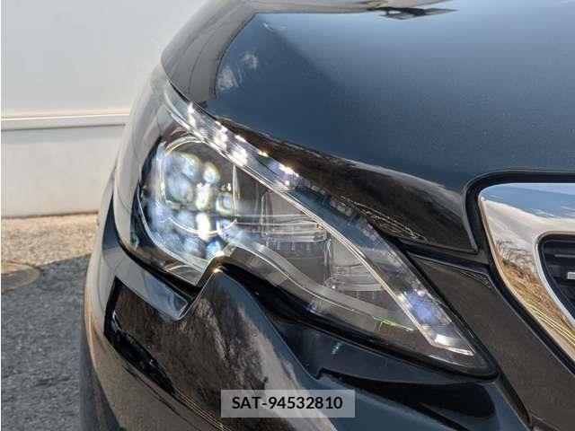 Peugeot 308 2018-03 6677476-10