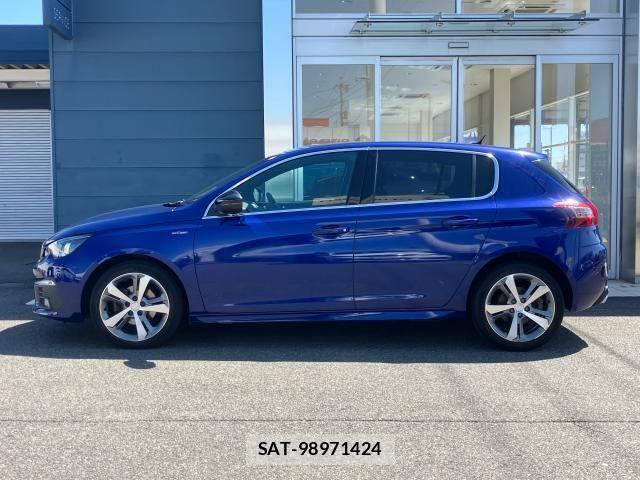 Peugeot 308 2019-03 6717040-5
