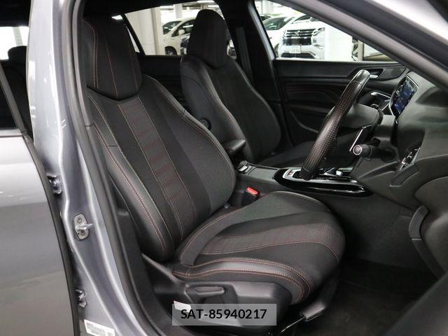 Peugeot 308 2021-07 6816535-11