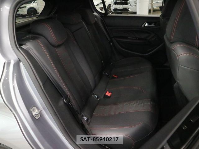 Peugeot 308 2021-07 6816535-12