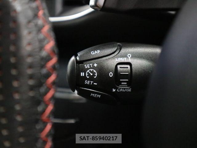 Peugeot 308 2021-07 6816535-23