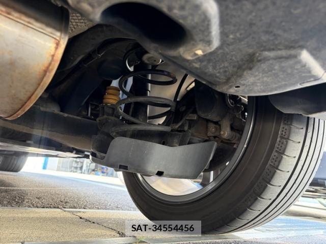 Peugeot 308 2015-11 6911084-9