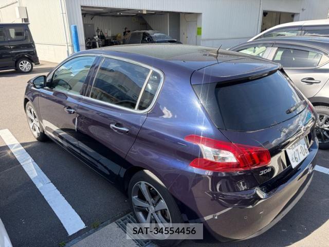 Peugeot 308 2015-11 6911084-1