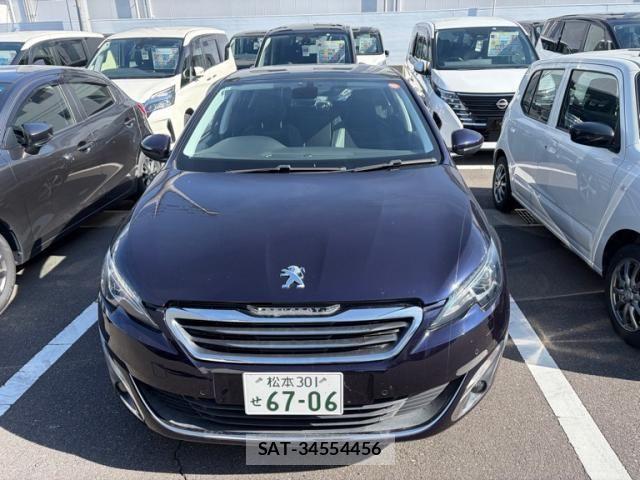 Peugeot 308 2015-11 6911084-2