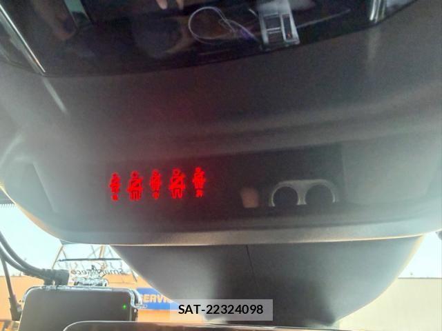 Peugeot 308 2023-06 6997091-21