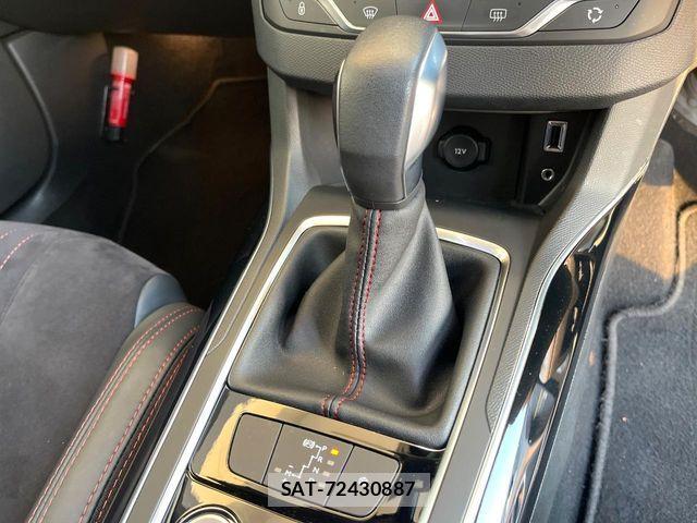 Peugeot 308 2017-04 7059533-10