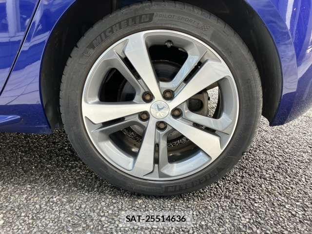 Peugeot 308 2019-09 7223476-11