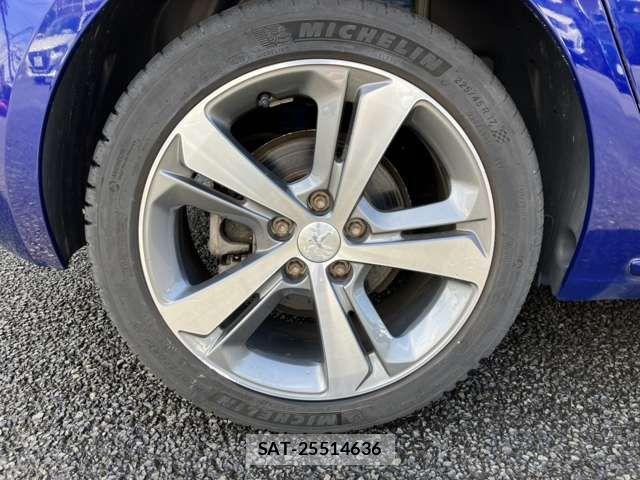 Peugeot 308 2019-09 7223476-12