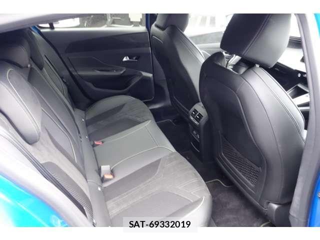 Peugeot 308 2022-09 7223477-7