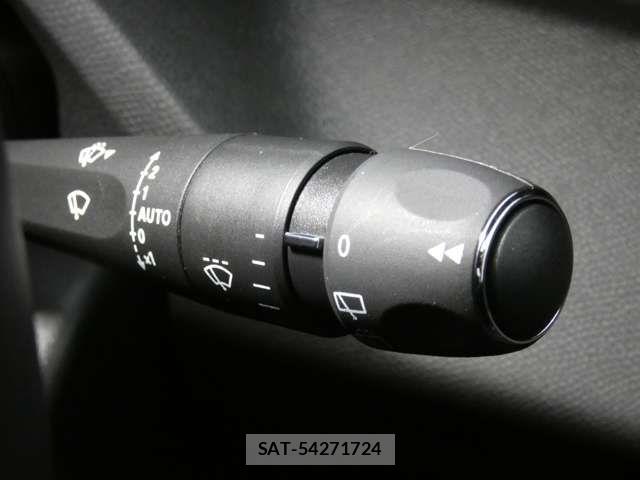 Peugeot 308 2023-09 7250677-9