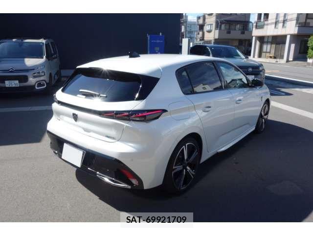 Peugeot 308 2022-12 7329297-11