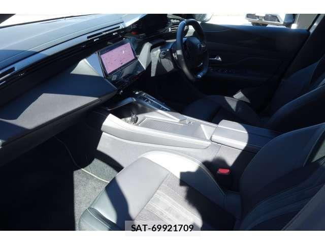 Peugeot 308 2022-12 7329297-13