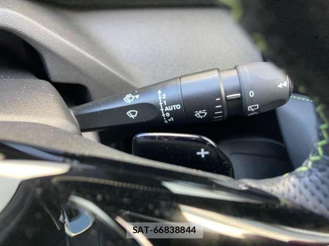 Peugeot 308 2025-06 7329296-12