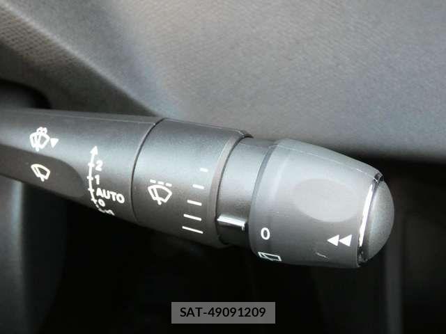 Peugeot 308 2025-06 7329294-8