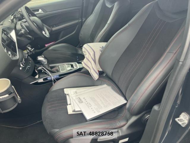 Peugeot 308 2017-03 7329301-12