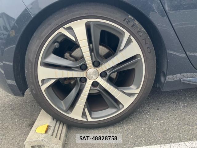 Peugeot 308 2017-03 7329301-7