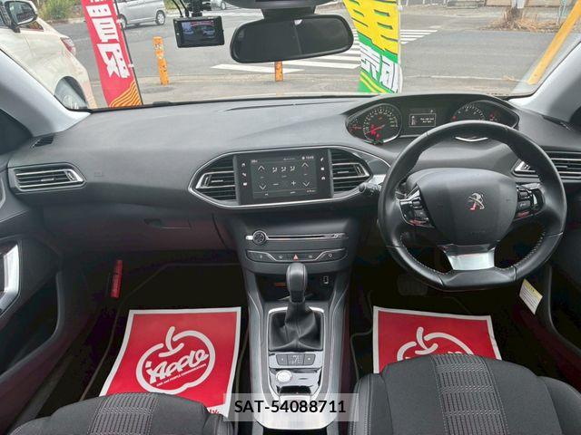 Peugeot 308 2018-03 7329298-11