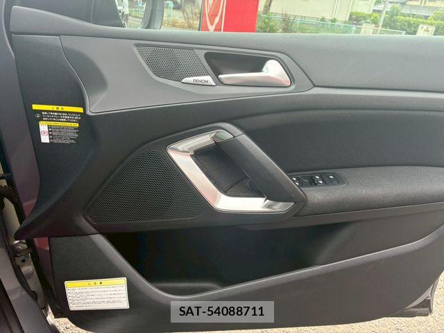 Peugeot 308 2018-03 7329298-17