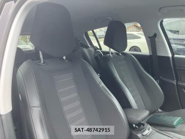 Peugeot 308 2019-04 7359280-10