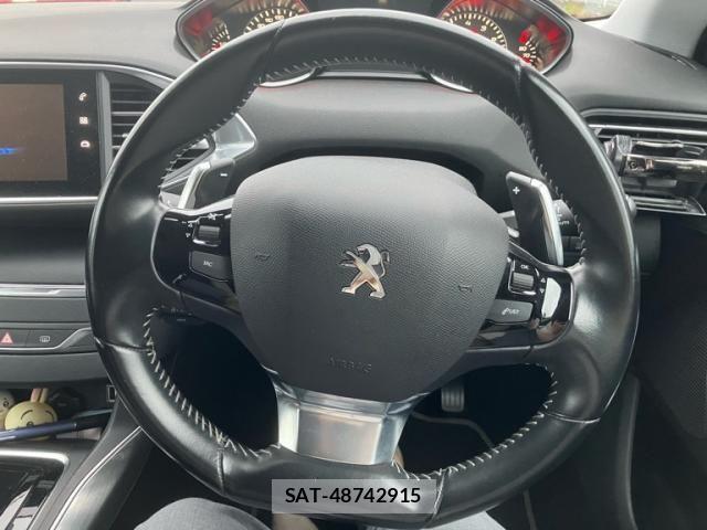 Peugeot 308 2019-04 7359280-12