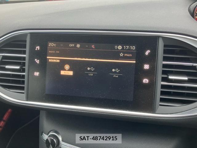 Peugeot 308 2019-04 7359280-15