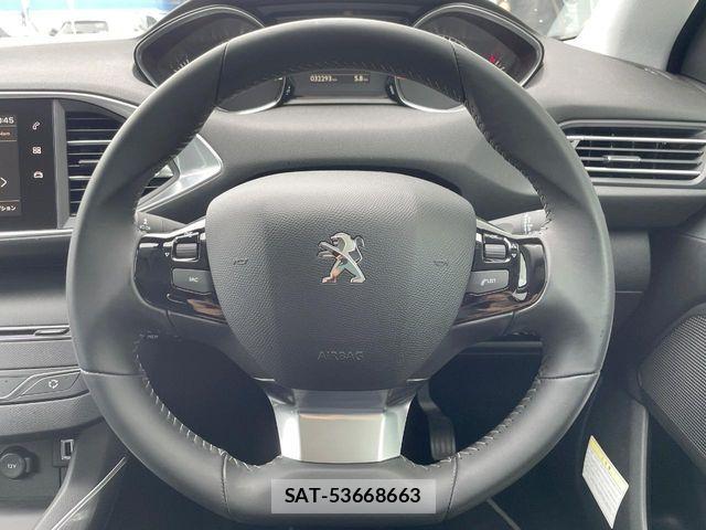 Peugeot 308 2018-02 7359282-11