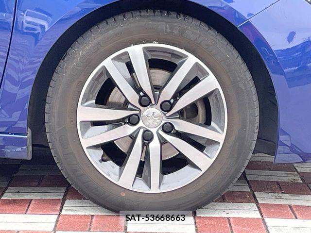 Peugeot 308 2018-02 7359282-19