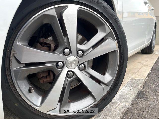 Peugeot 308 2017-02 7502216-17