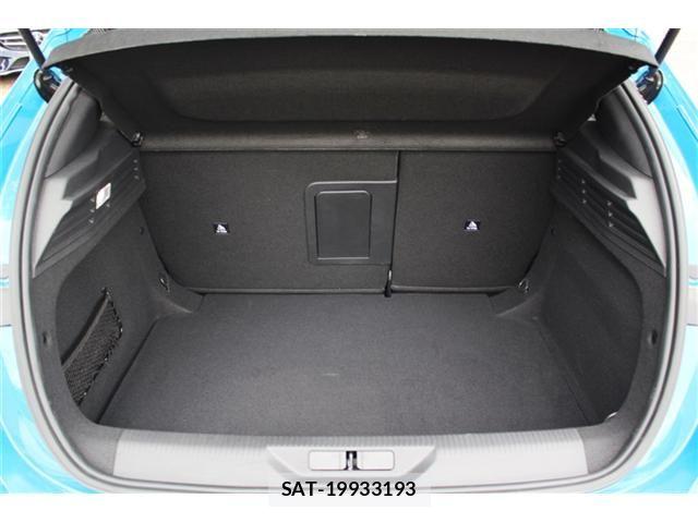 Peugeot 308 2023-02 7509651-5