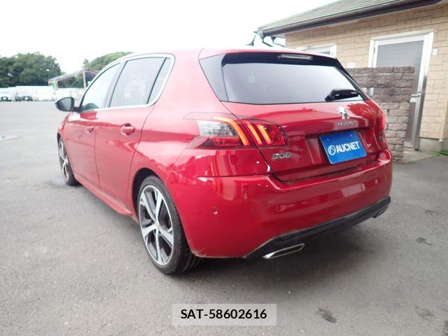 Peugeot 308 2019-07 7562632-2